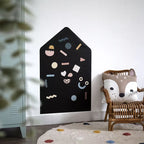 Magnetic board - House with magnets